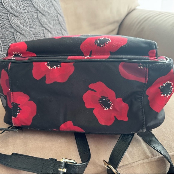 Kate Spade Wilson Road Poppy backpack larger size - needs TLC - Picture 6 of 16